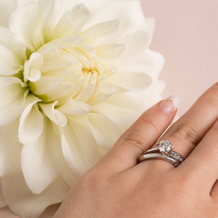 指輪の平均的なサイズとは？選び方のポイントと正しい測り方を解説 ｜ 婚約指輪・結婚指輪ならラザール ダイヤモンド