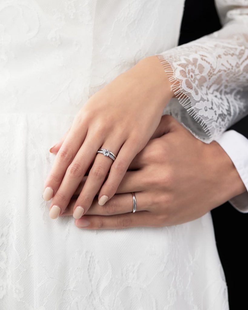 結婚 指輪 と 婚約 指輪
